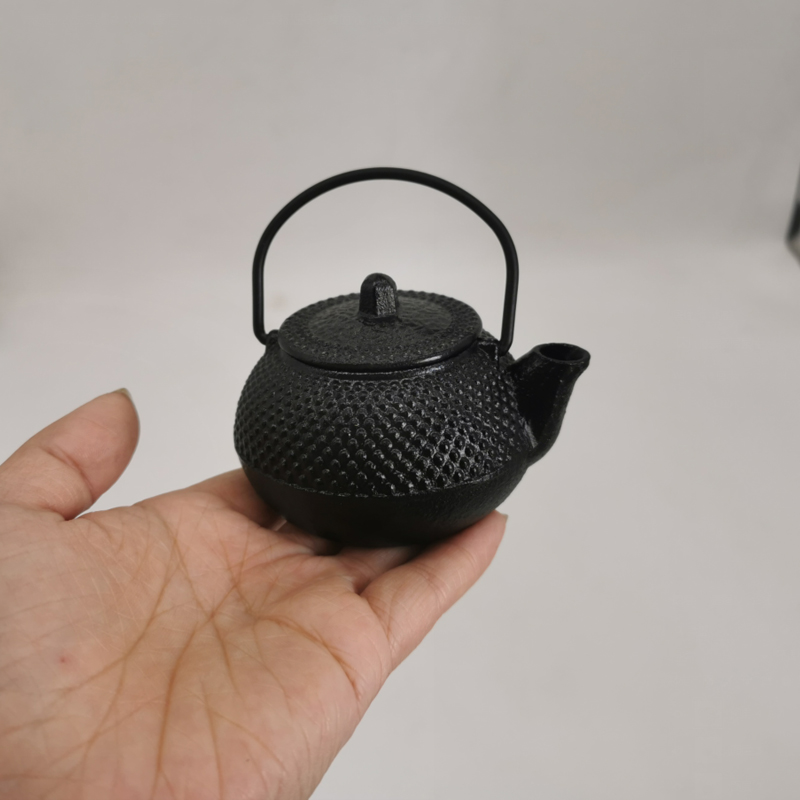 Cast Iron Tetsubin - 100ml Mini Japanese Tetsubin Cast Iron